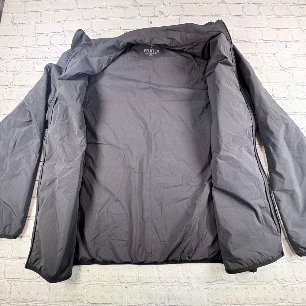 Rhone Peloton Jacket Mens XL Black Excellent Full Zip Windbreaker Activewear
